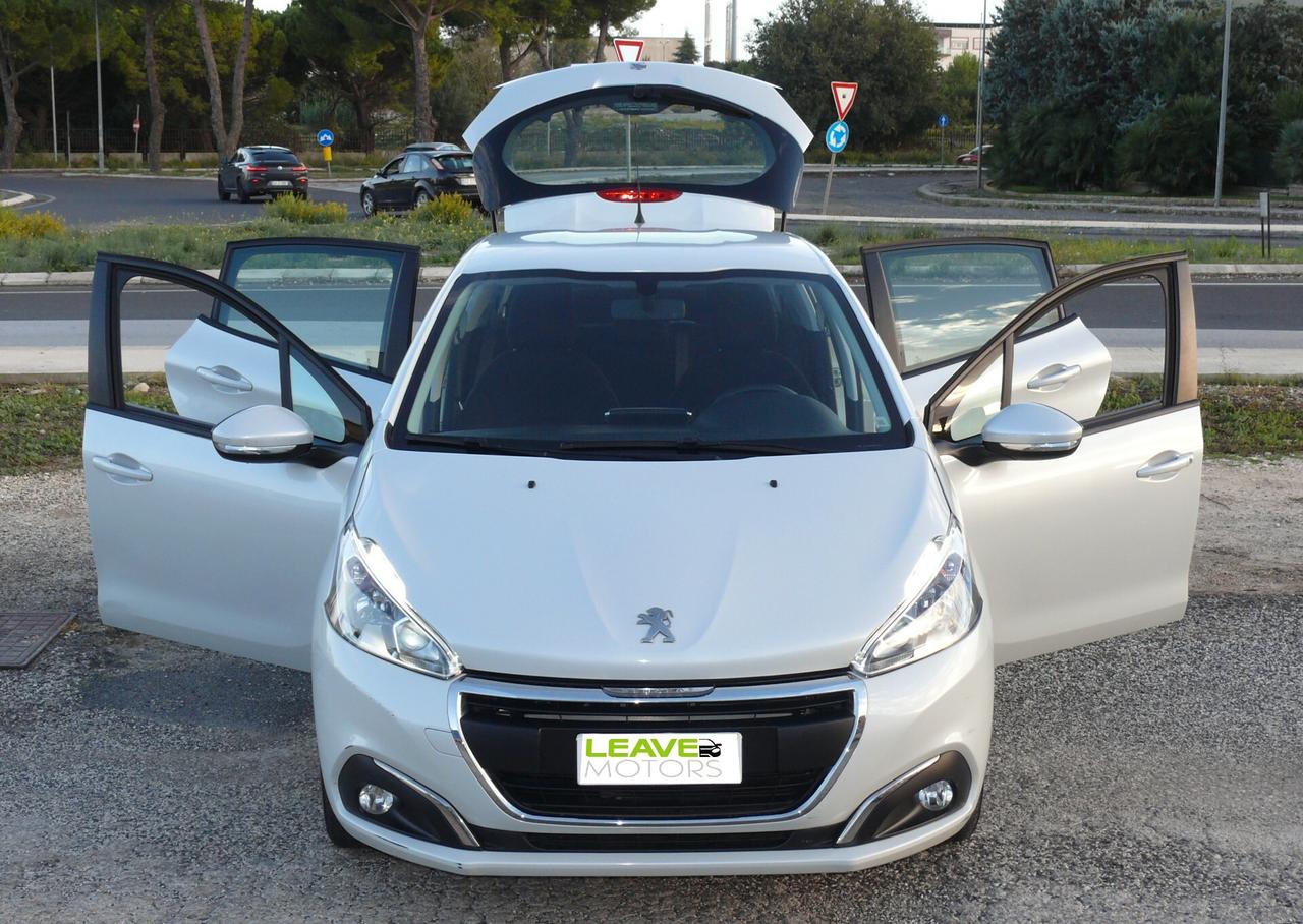 Peugeot 208 Allure (M1220)