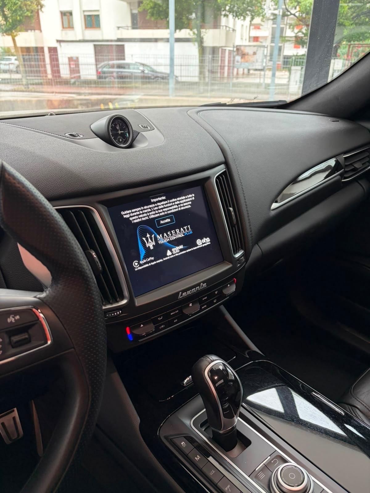 Maserati Levante V6 Diesel 275 CV AWD