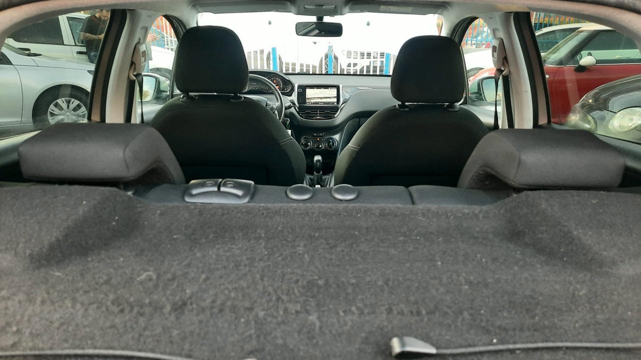 Peugeot 208 BlueHDi 75 5 porte Allure