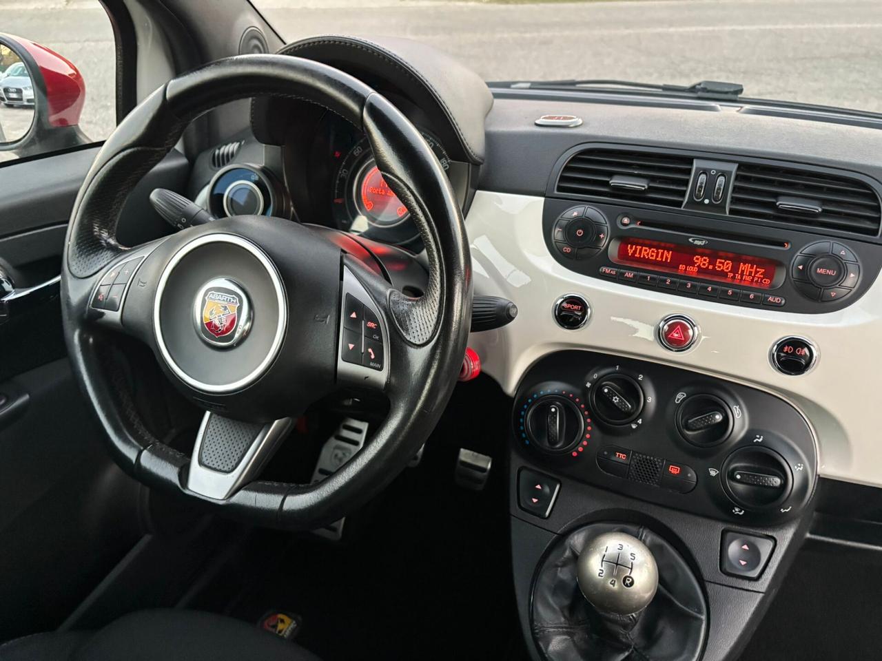 Abarth 500 1.4 Turbo T-Jet Custom