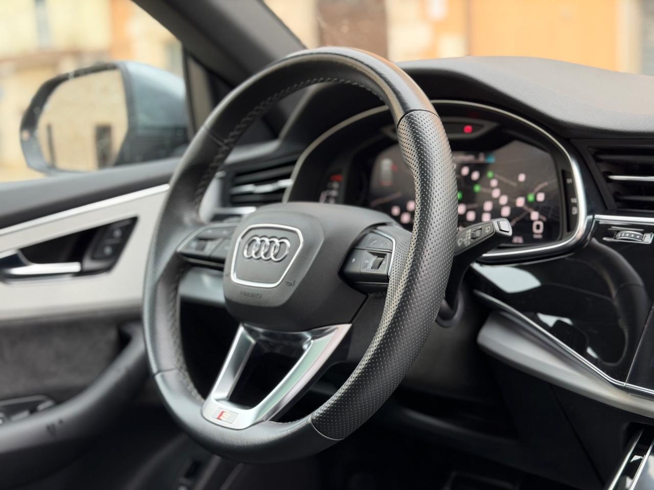 Audi Q8 50 TDI 286 CV QUATTRO S LINE EDITION TETTO MATRIX LED
