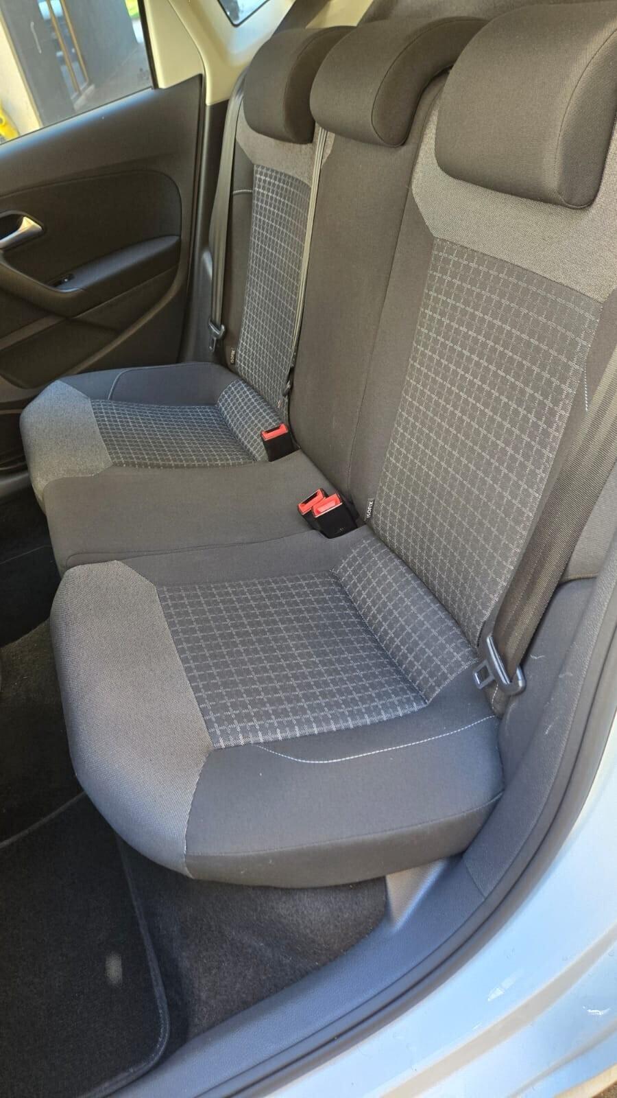 Volkswagen Polo 1.4 TDI 90 CV 5p. Business BlueMot