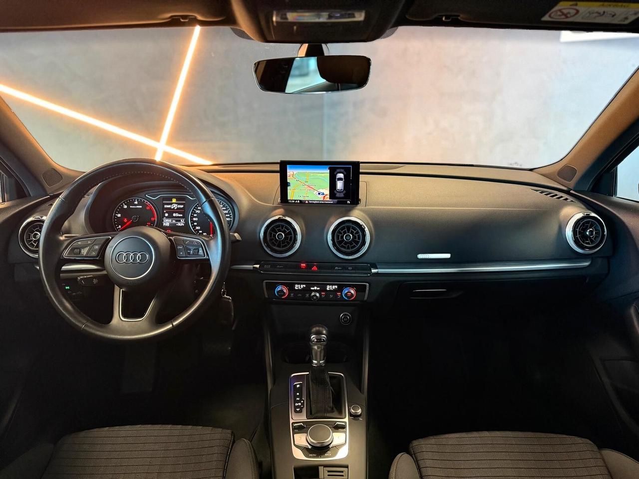 Audi A3 SPB 1.6 TDI 116 CV S tronic S-LINE