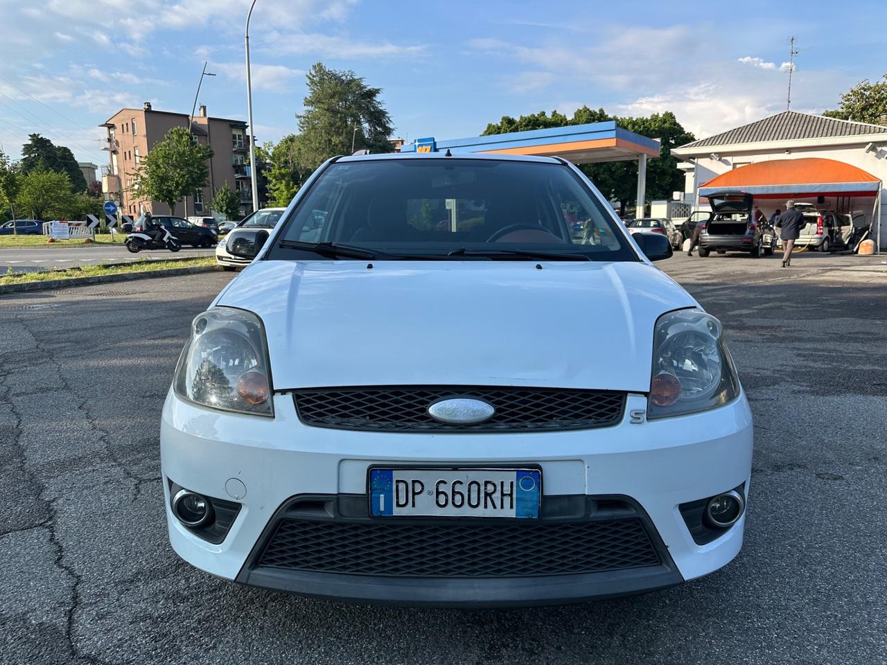 Ford Fiesta 1.6 TDCi 3p. S - NEOPATENTATI
