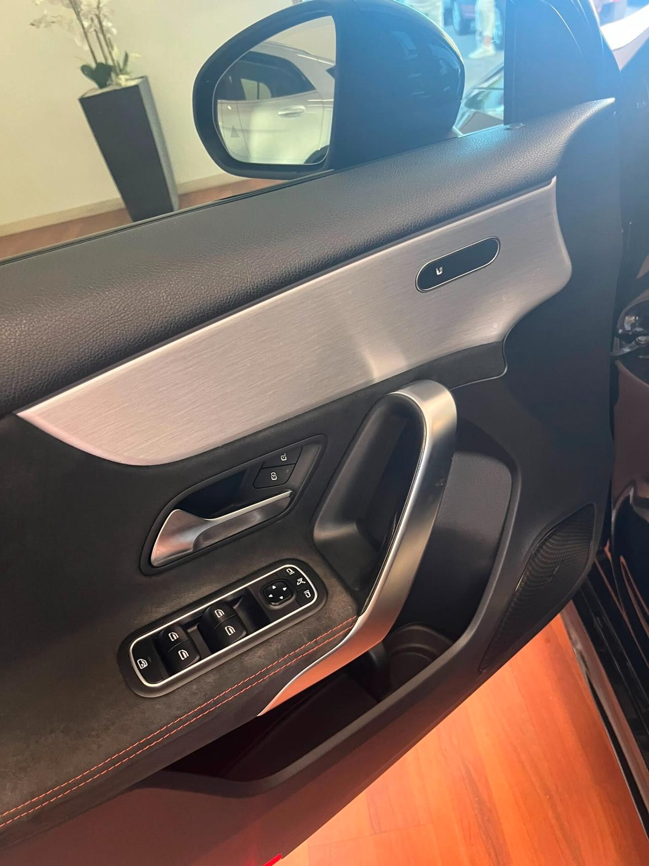 Mercedes-benz A 180 d Automatic Premium