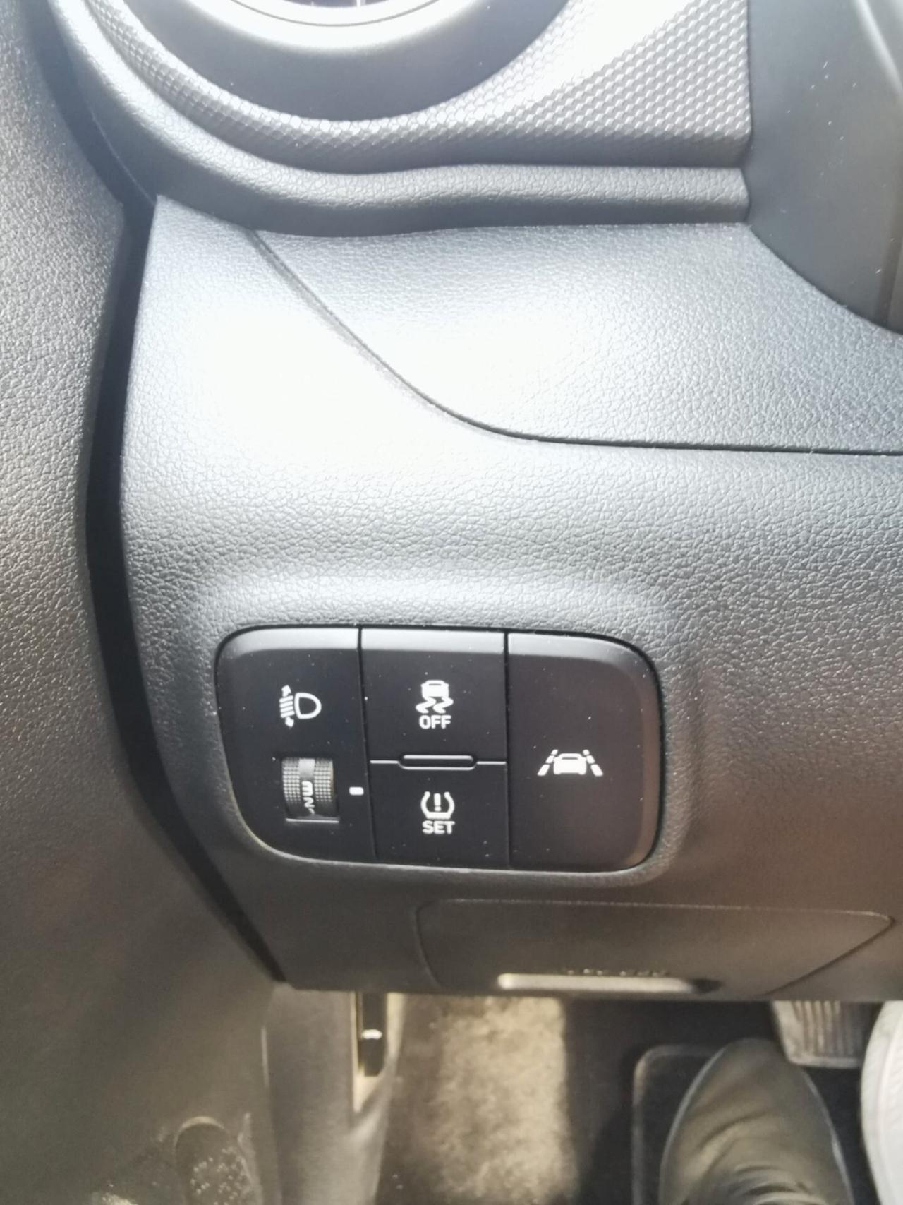 Hyundai i10 1.0 MPI Tech A/T solo km.39000