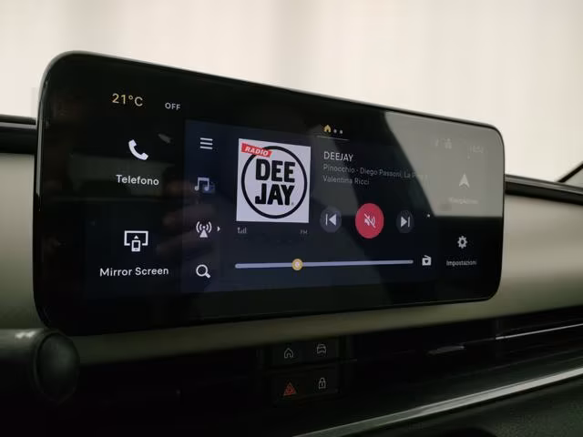 FIAT 600 Hybrid 110 CV DCT MHEV La Prima