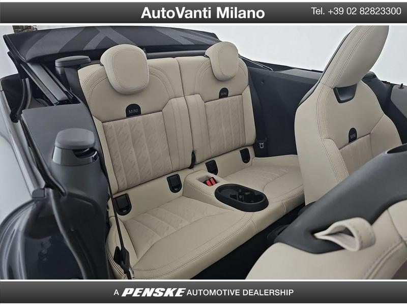 MINI Mini Cooper Cabrio Mini 2.0 Cooper S Favoured Cabrio