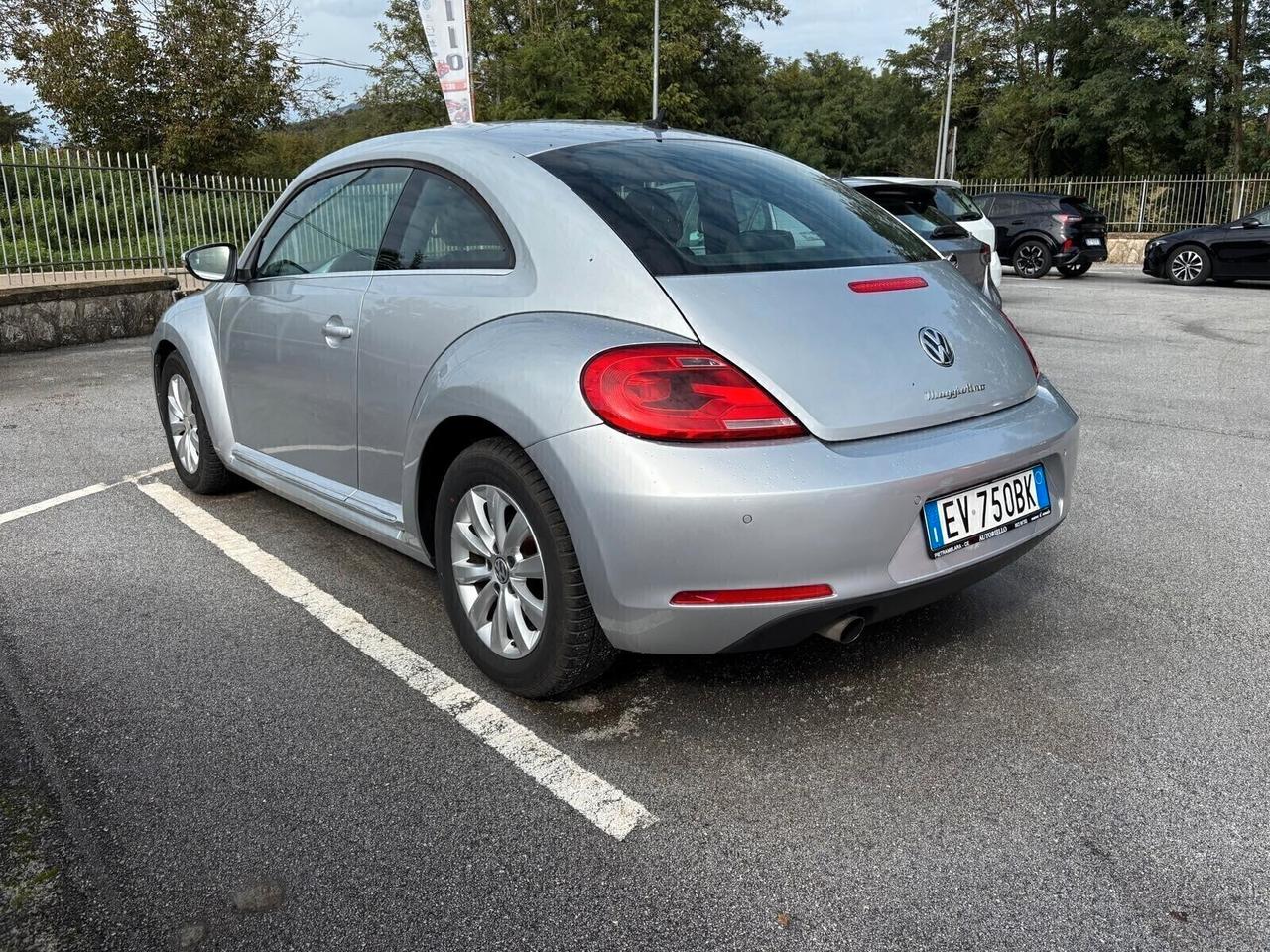 Volkswagen Maggiolino 1.6 TDI AUTOMATICO - 2014