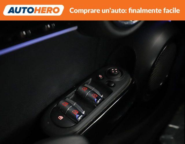 MINI Cooper 1.5 Cooper Essential 5 porte