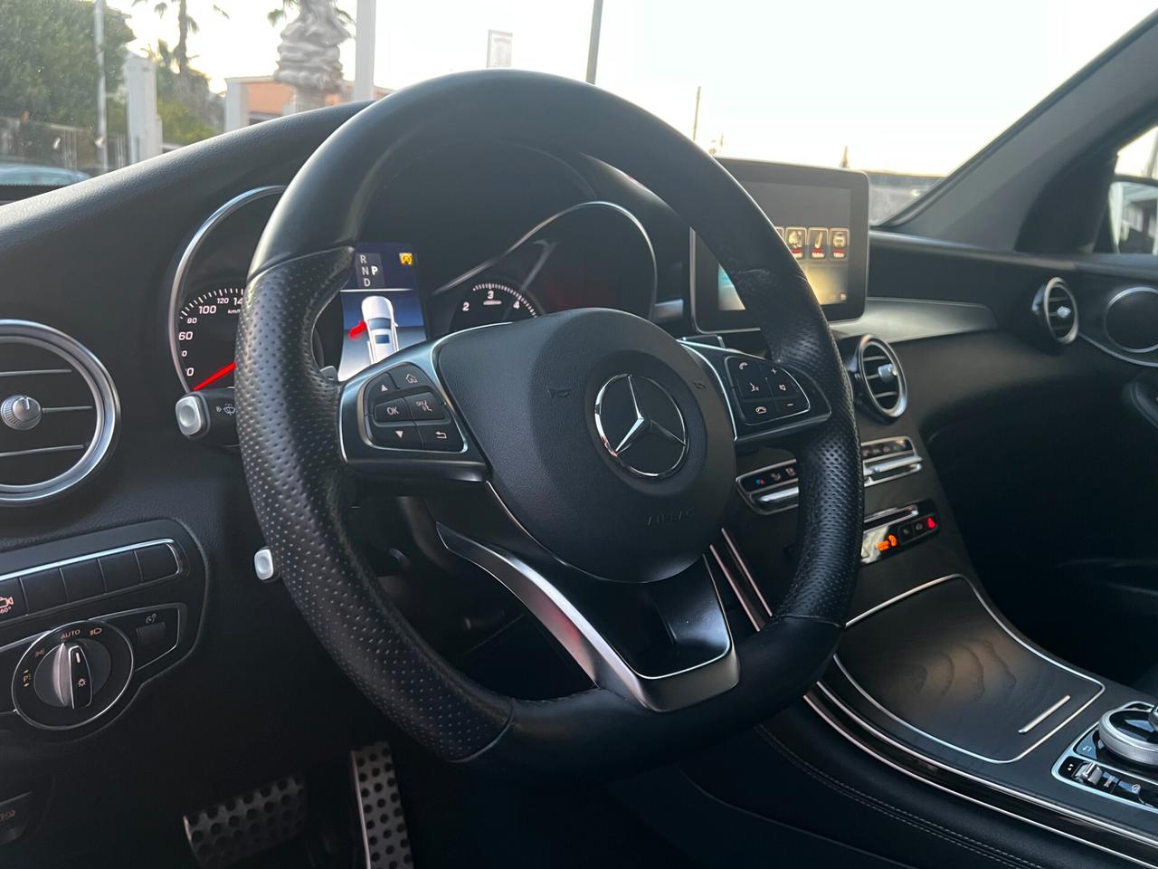Mercedes-benz GLC Coupe 250 D 4Matic-AMG-2019