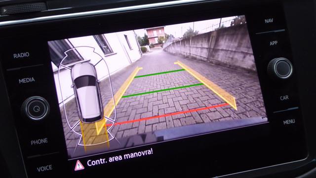 VOLKSWAGEN Tiguan 2.0 TDI 150 CV SCR DSG Elegance