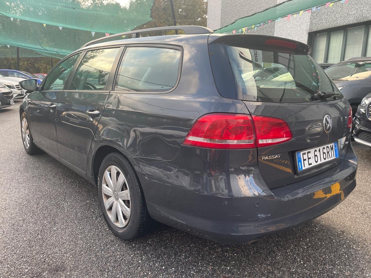Volkswagen Passat 1.6 TDI Comfortline*Neopatentati*Grandinata*