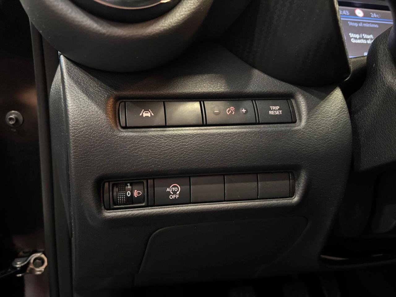 Nissan Juke 1.0 DIG-T 114 CV N-Connecta
