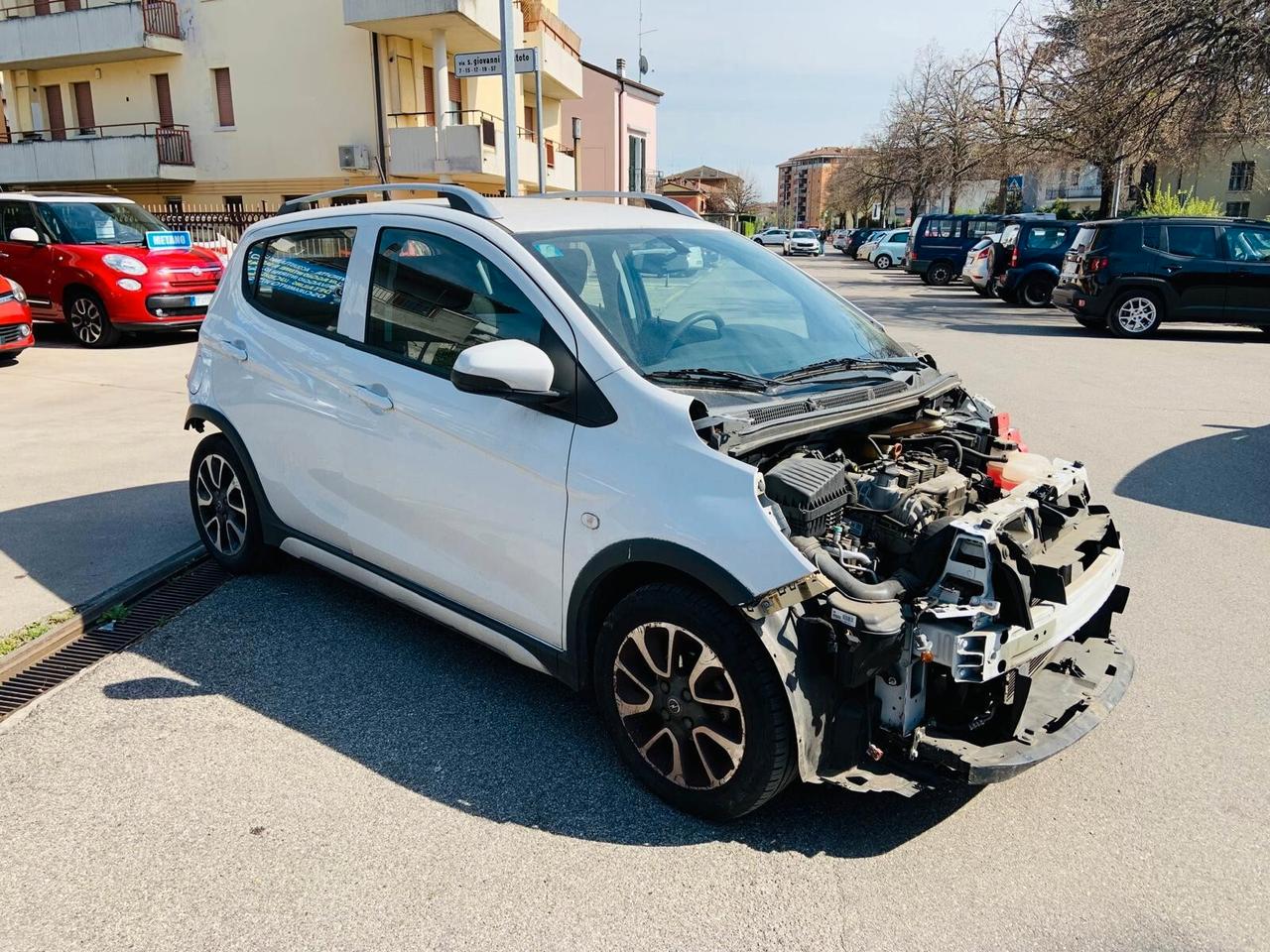 Opel Karl Rocks 1.0 73 CV