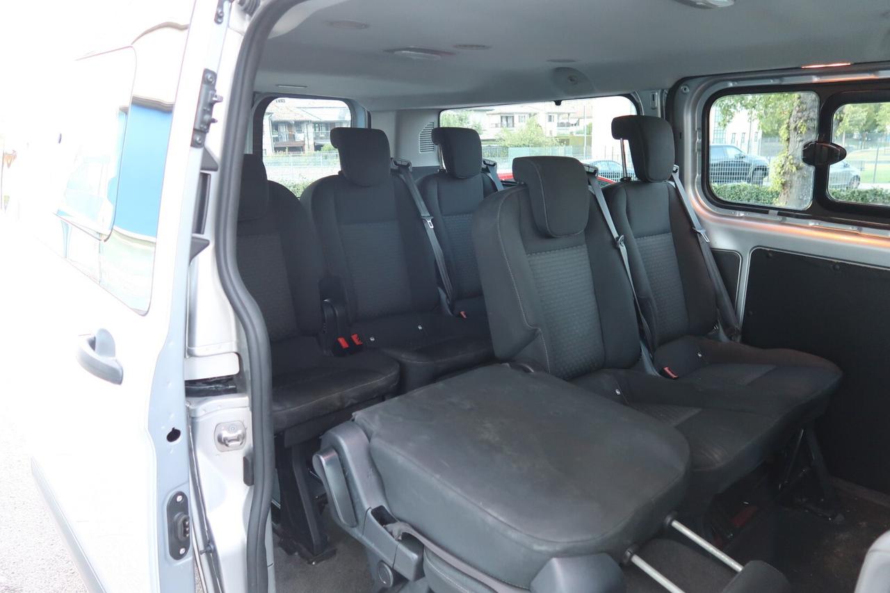 Ford Tourneo Custom Combi 2.0 EcoBlue 130CV aut. PL 9 posti