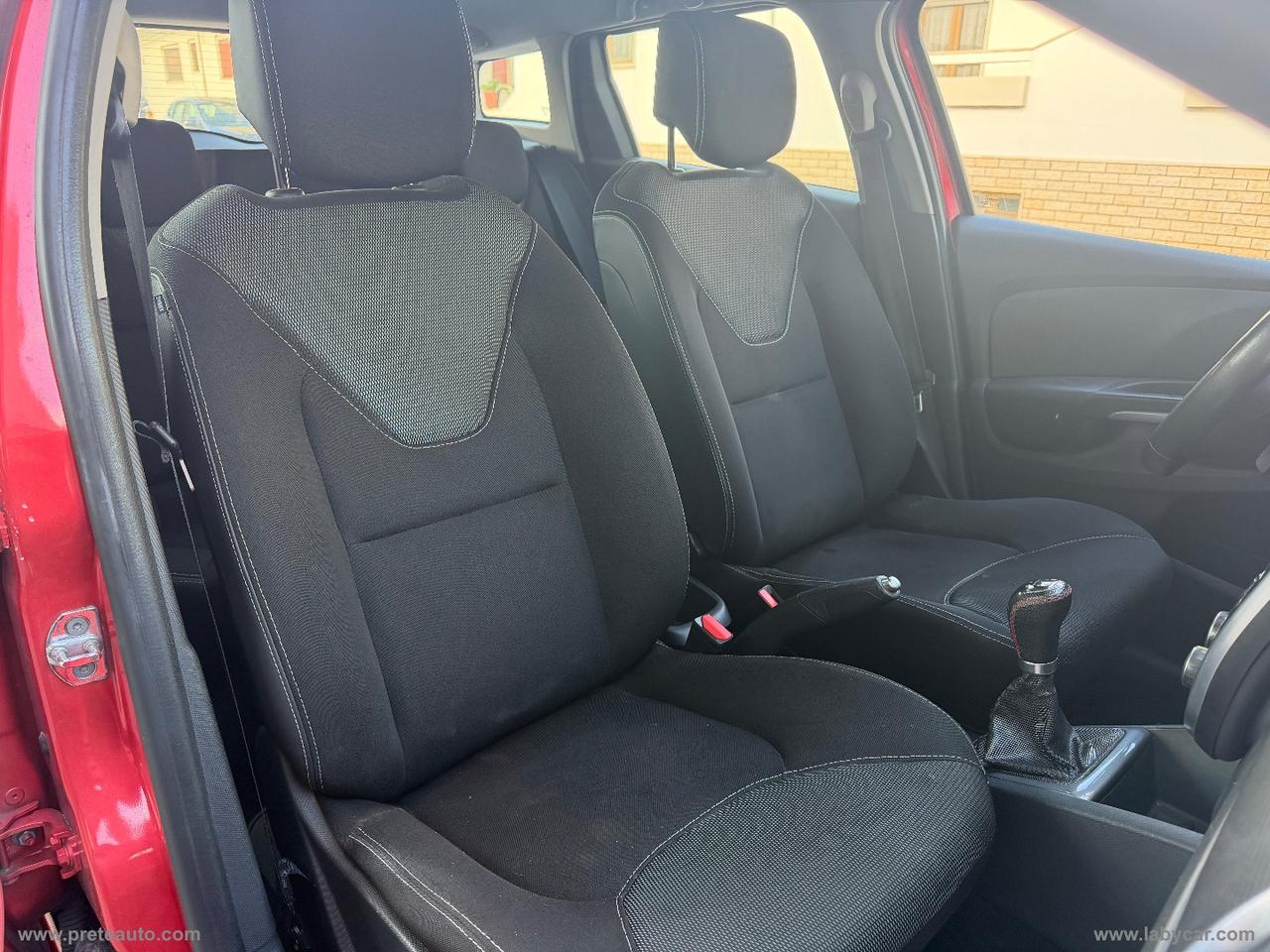 RENAULT Clio Sporter 0.9 TCe 12V 90 Costume Nat.