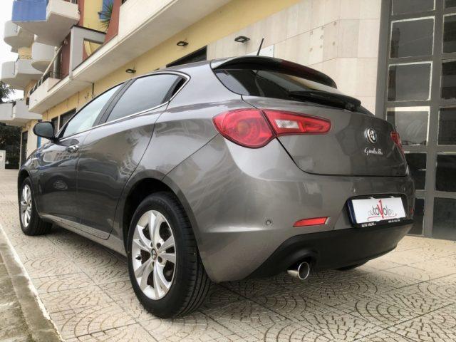 ALFA ROMEO Giulietta 1.6 JTDm-2 105 CV Distinctive