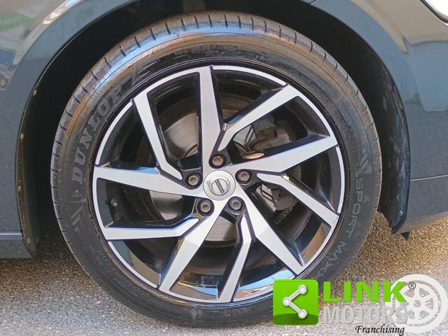 VOLVO V60 D3 Geartronic Momentum Business