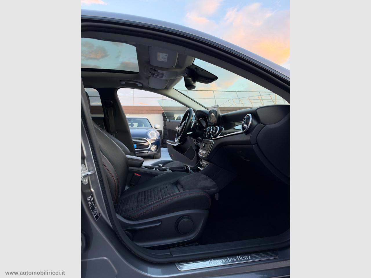 MERCEDES-BENZ CLA 220 d S.W. 4Matic Automatic Premium