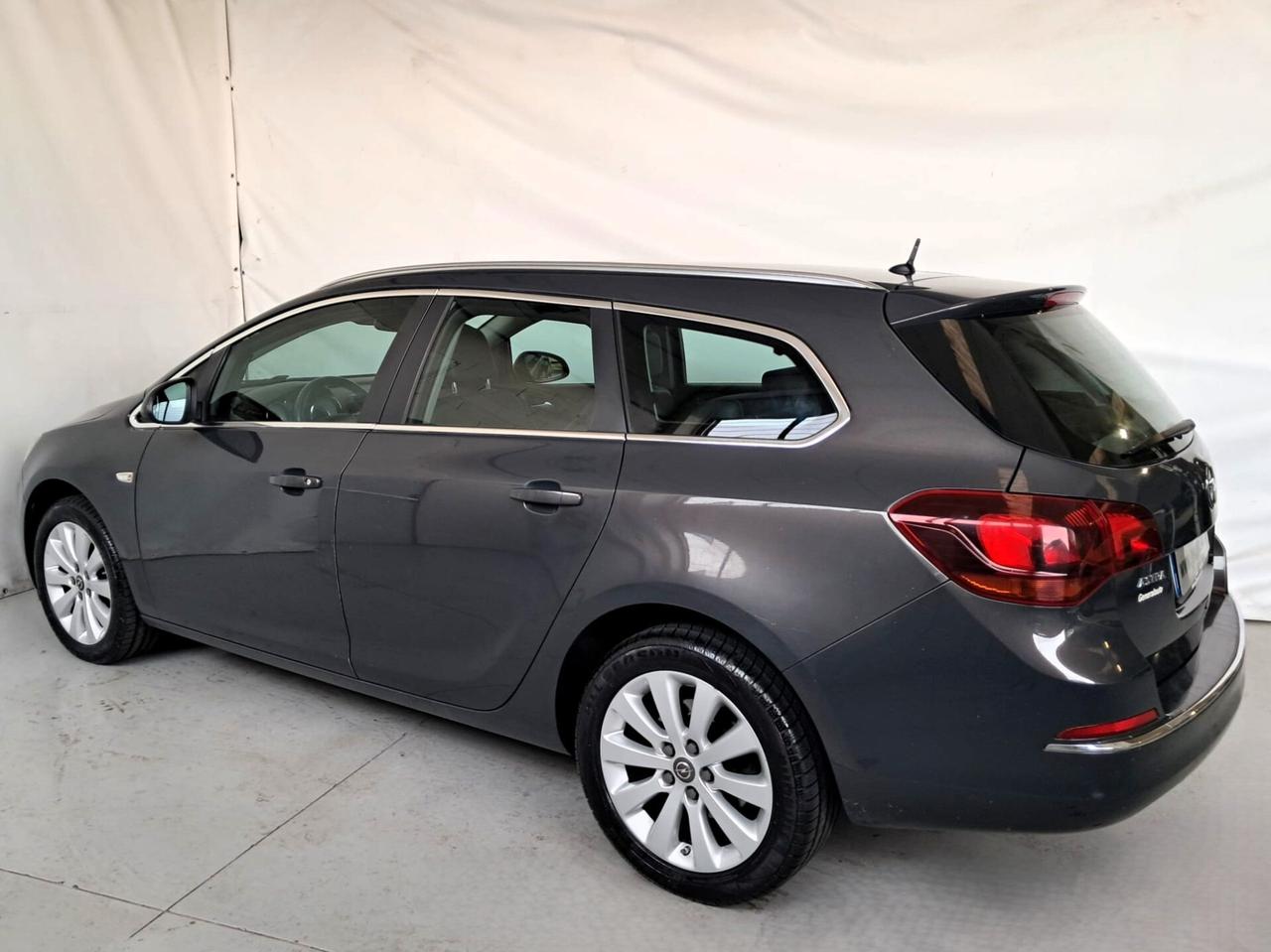 Opel Astra 1.6 CDTI EcoFLEX S&S Sports Tourer Cosmo