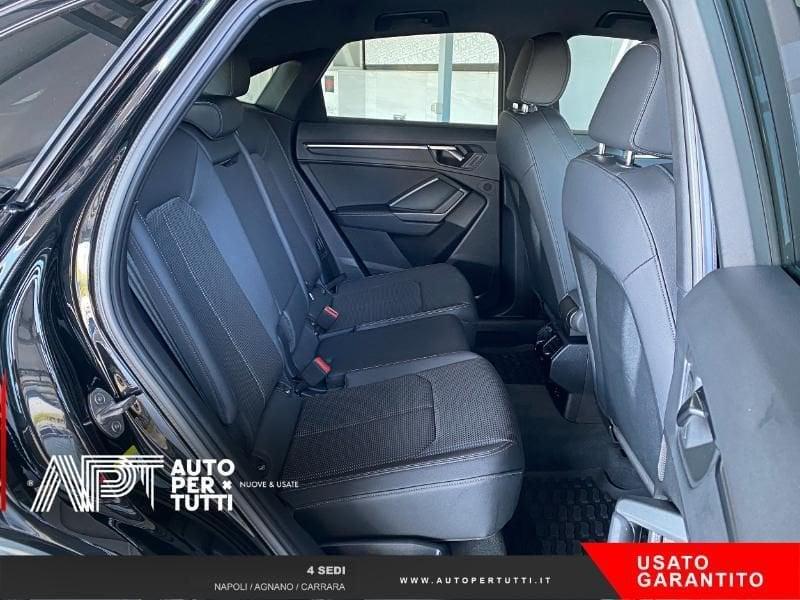 Audi Q3 Q3 Sportback 35 1.5 tfsi Identity Black s-tronic