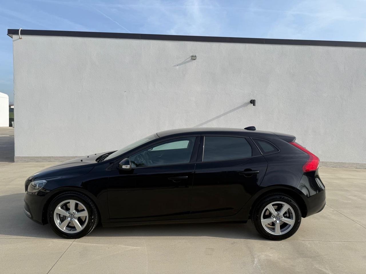 Volvo V40 D2 Momentum