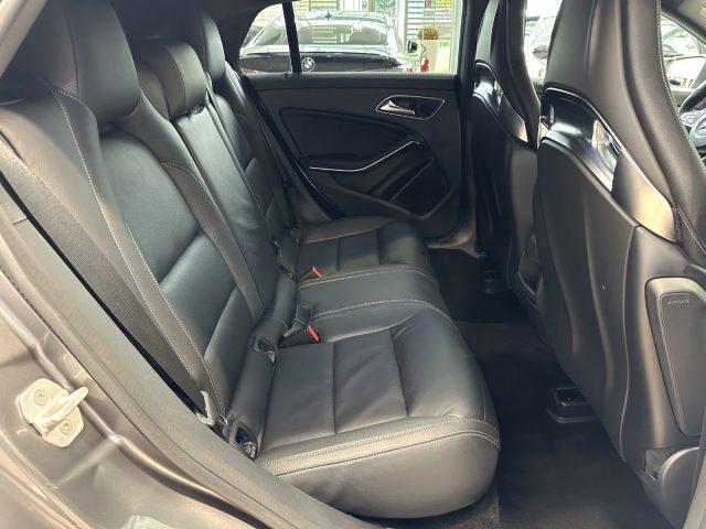 MERCEDES-BENZ CLA 45 AMG S.W. 4Matic - 18" - Sedili Recaro Performance