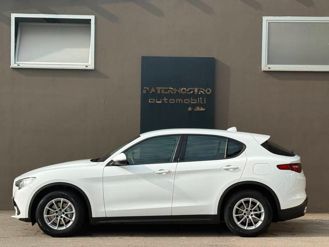 Alfa Romeo Stelvio 2.2 t Business rwd 160cv auto my19