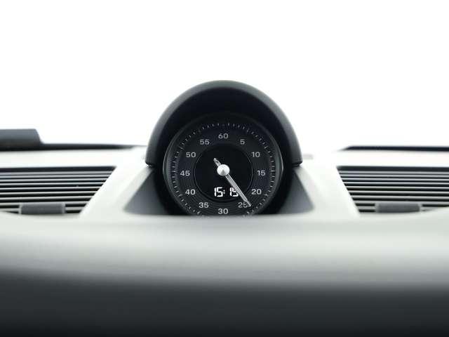 Porsche 992 coupe 3.0 carrera 394cv auto