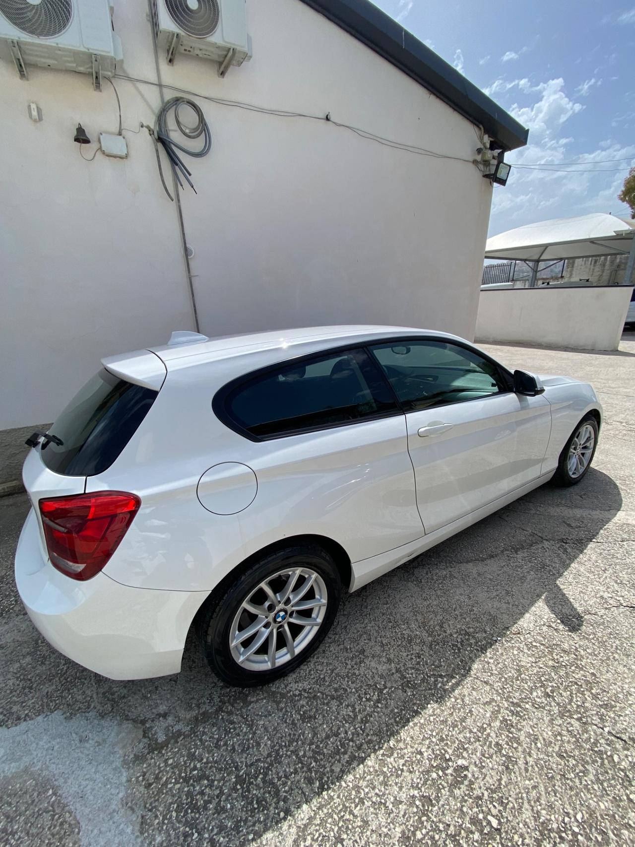 Bmw 116 116d 5p. Sport