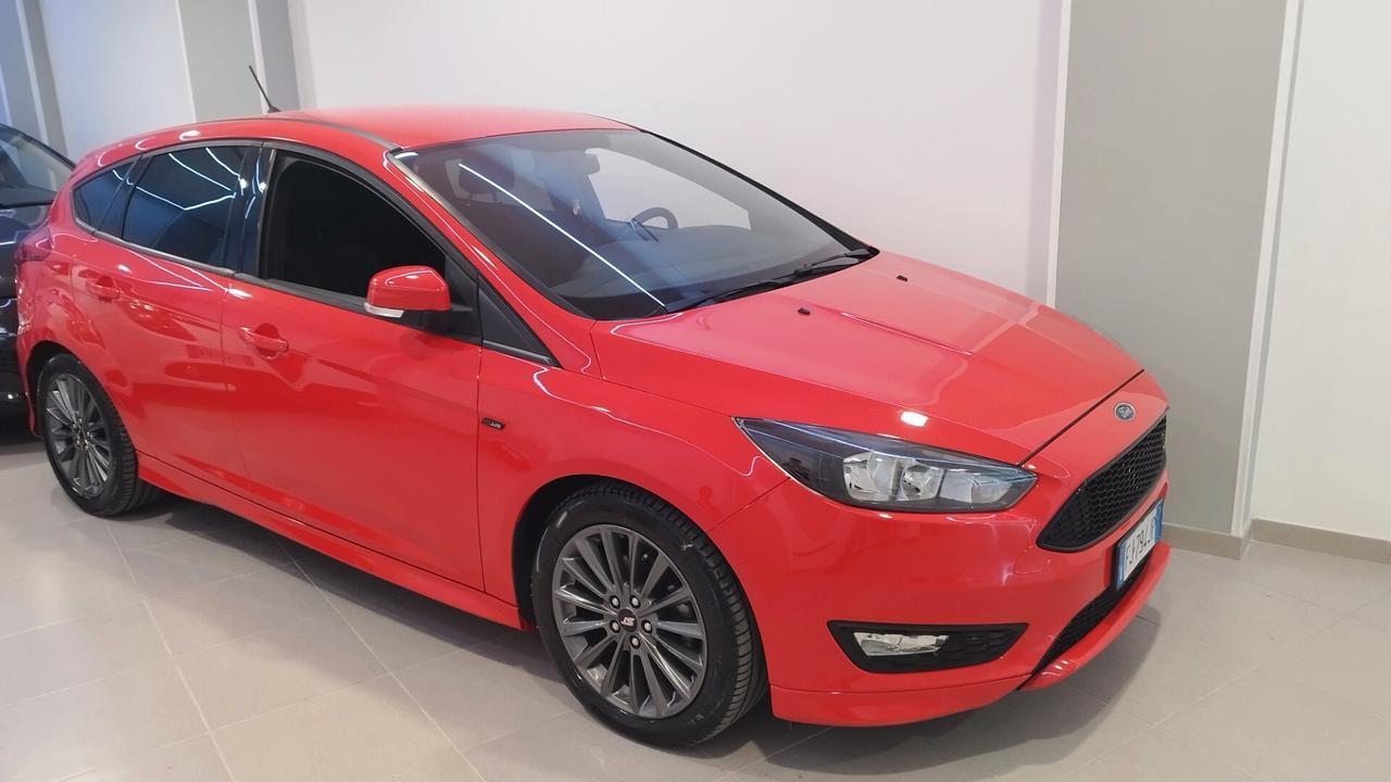 Ford Focus 1.5 TDCi 120 CV Start&Stop ST Line