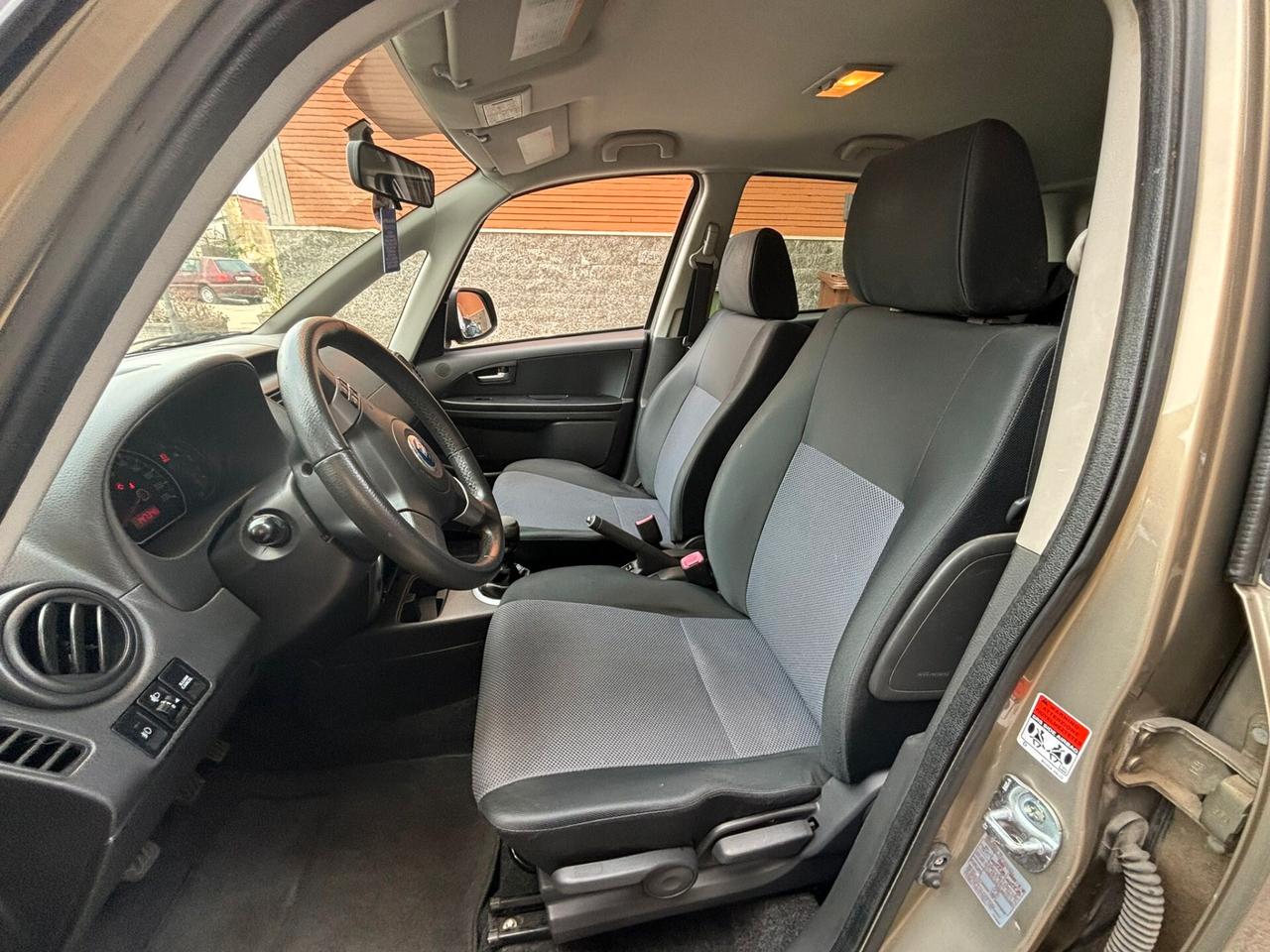 Fiat Sedici 1.9 MJT 4x4 Dynamic