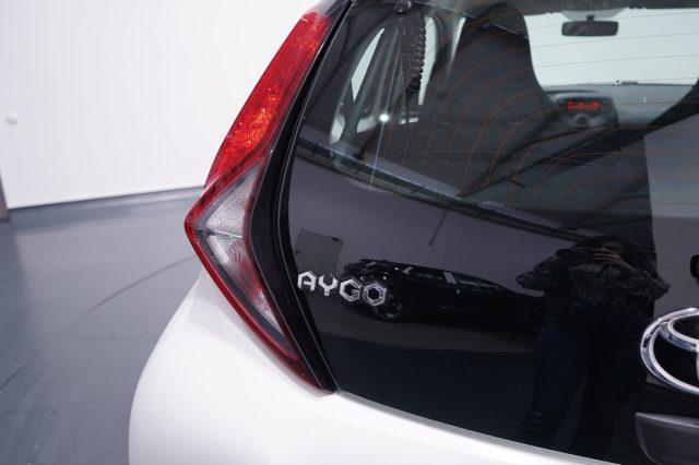 TOYOTA Aygo 1.0 VVT-i 72 CV 5 porte X-Fun