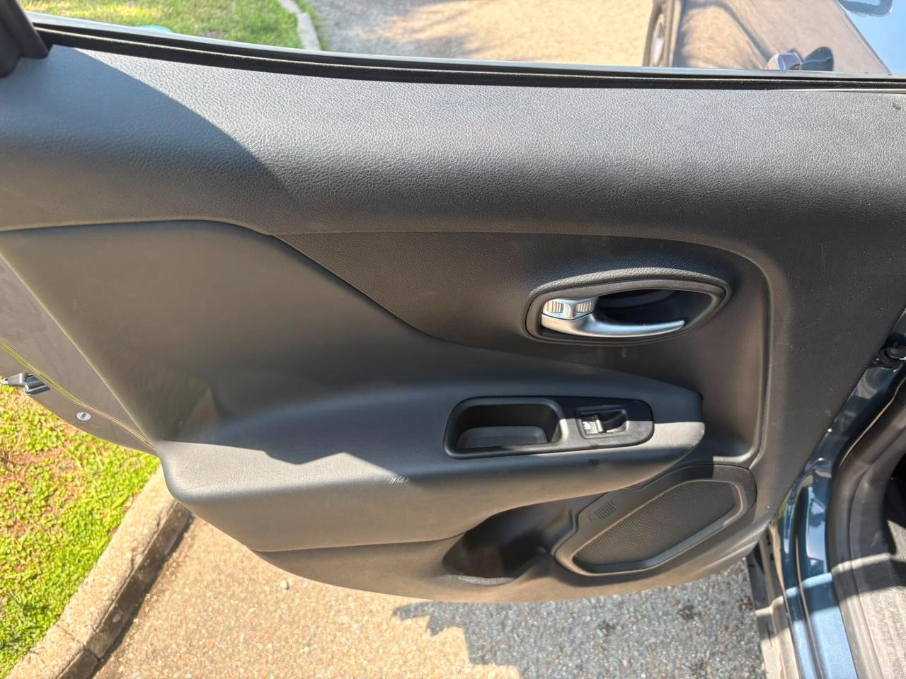 Jeep Renegade 1.6 Mjt 130 CV Longitude