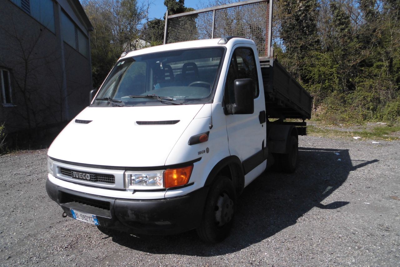 Iveco Daily ribaltabile trilaterale