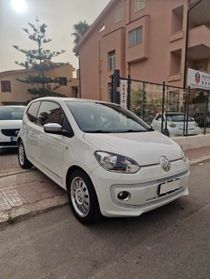 VOLKSWAGEN UP 3P