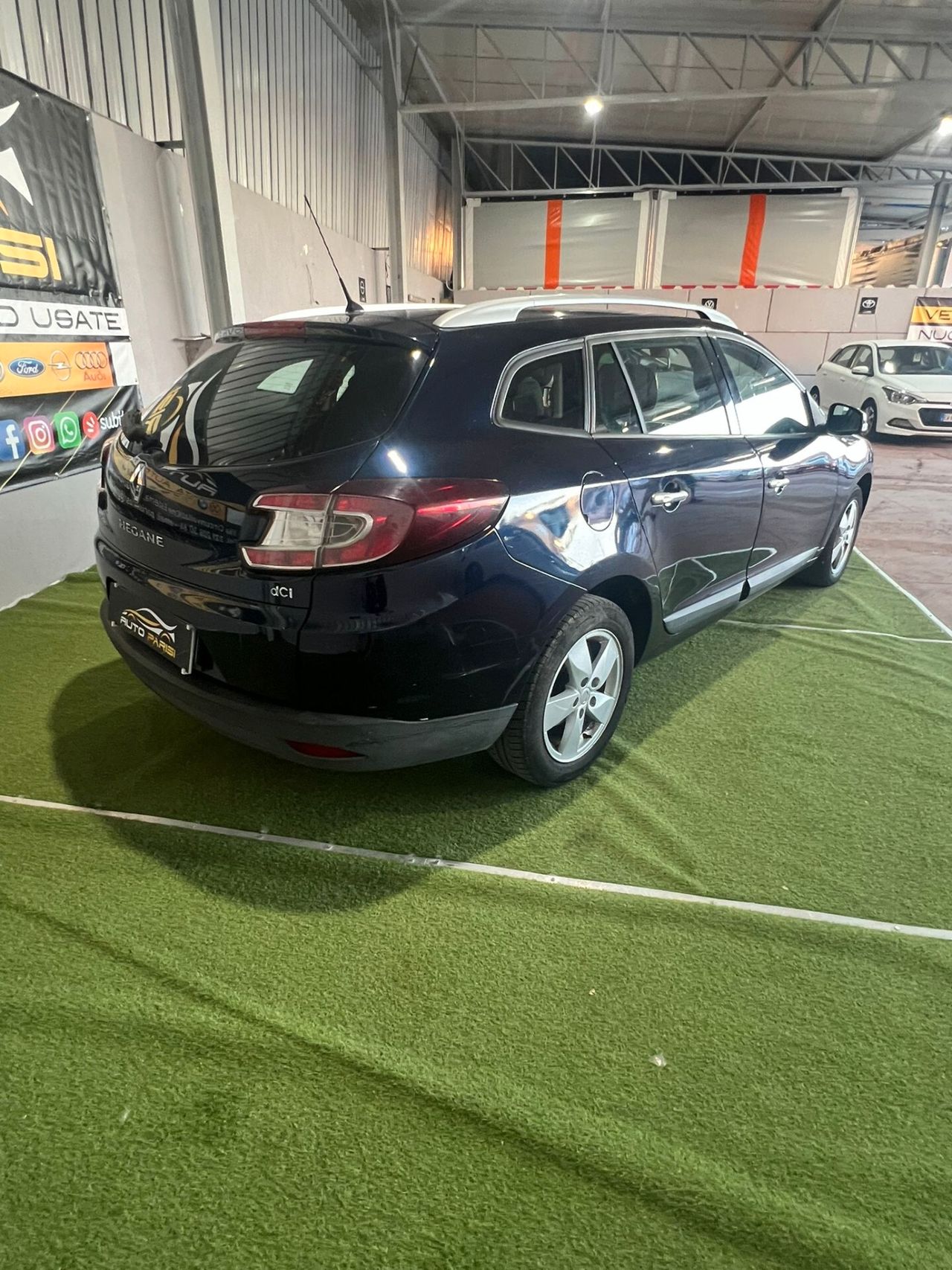Renault Megane 2010 photo 4