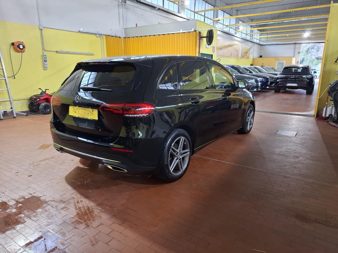 Mercedes-benz B 180 d Automatic Premium full optional