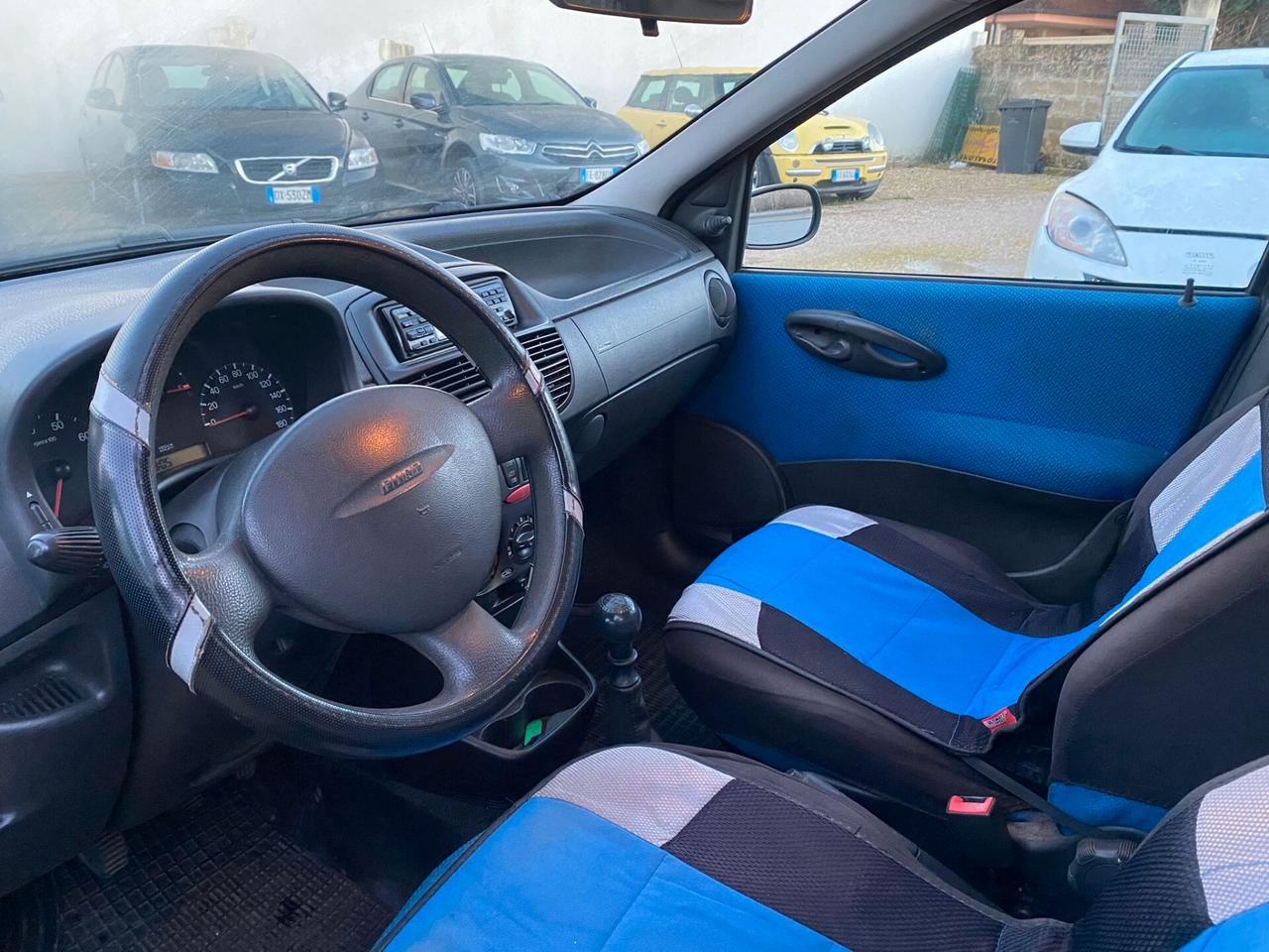 Fiat Punto 1.2i 16V cat 5 porte ELX