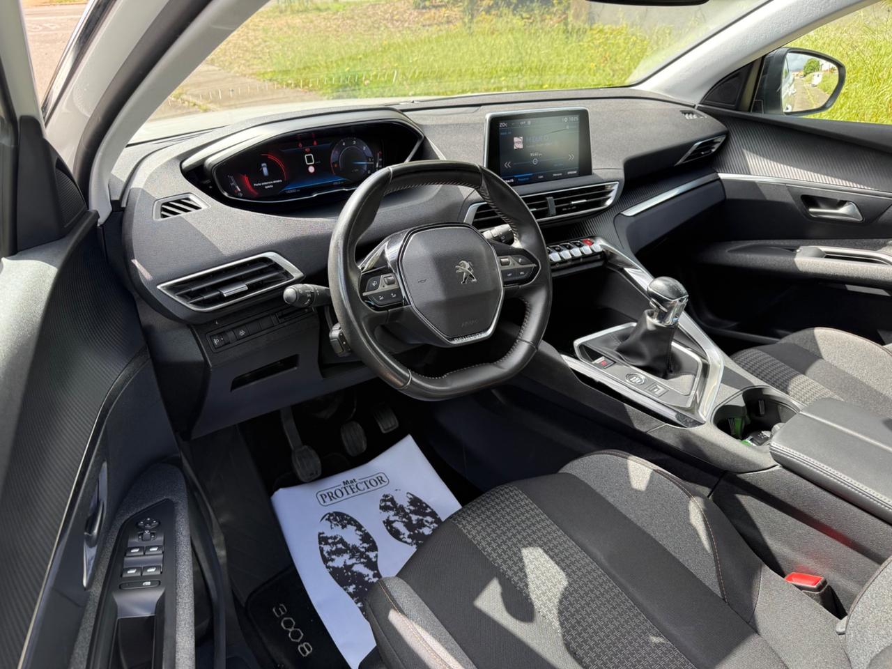 Peugeot 3008 BlueHDi 130 S&S Active Pack