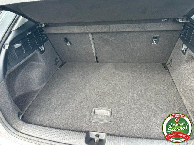 AUDI Q2 35 TFSI S tronic Business Advanced