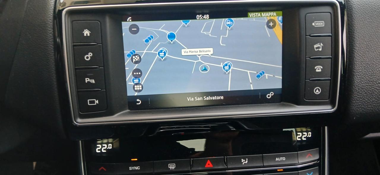 Jaguar XF 2.0 D 180 cv automatica look sportivo