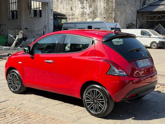 LANCIA Ypsilon 1.0 FireFly 5 porte S&S Hybrid Gold 5 POSTI
