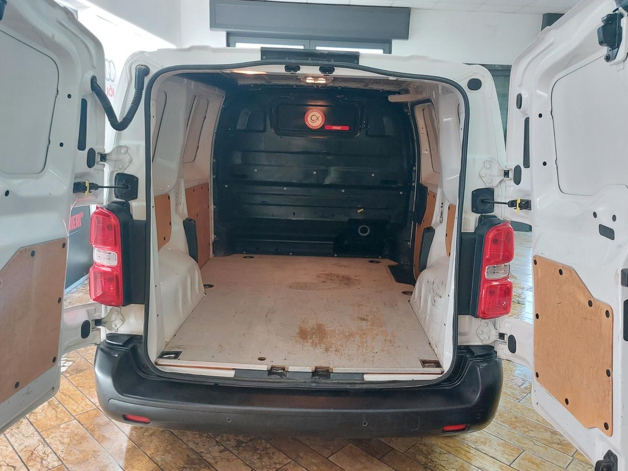 Citroen Jumpy BlueHDi anno 2017 come nuovo