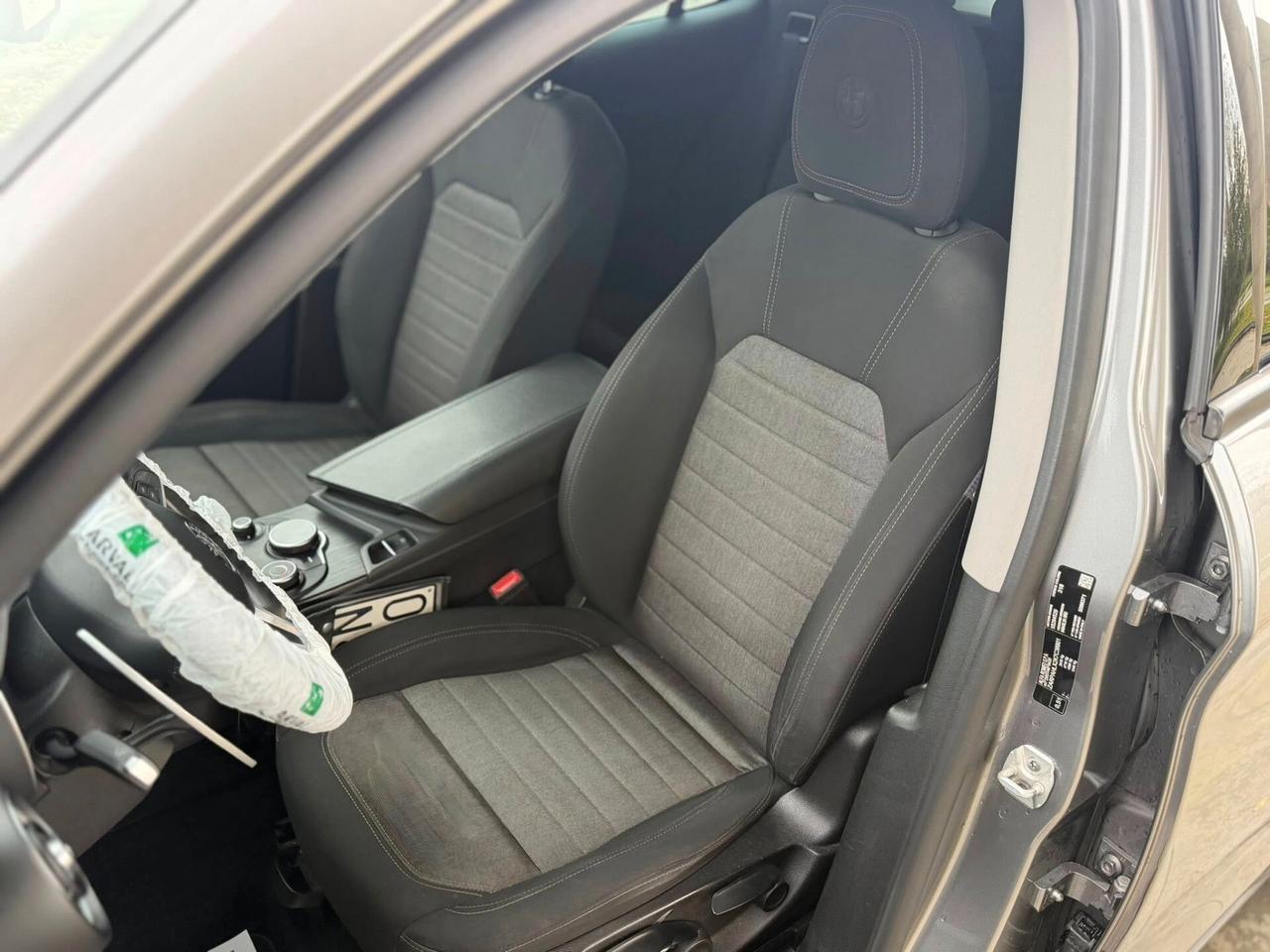 Alfa Romeo Stelvio 2.2 Turbodiesel 210 CV AT8 Q4 B-Tech