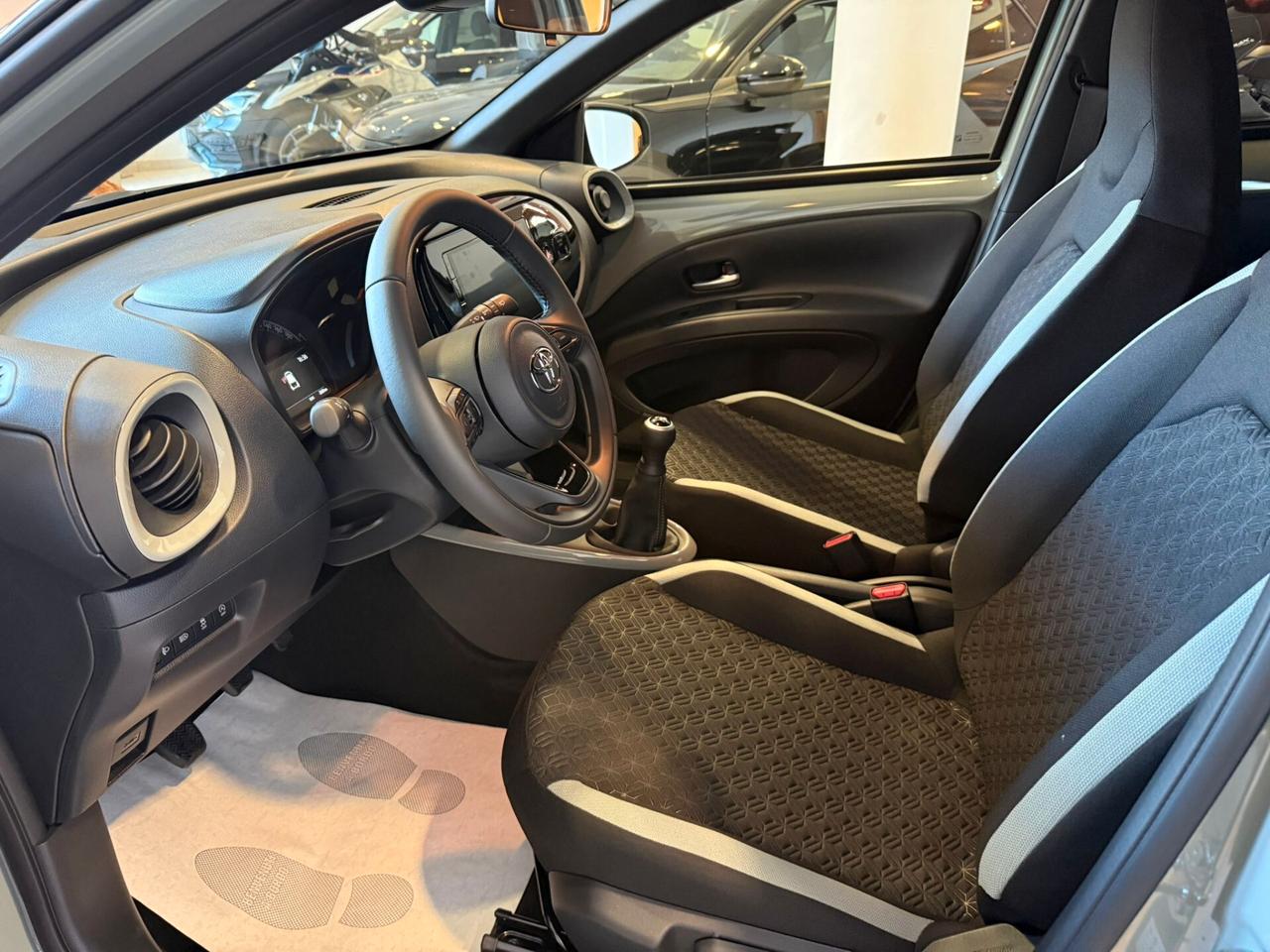 Toyota Aygo X 1.0 VVT-i 72 CV 5 porte Trend