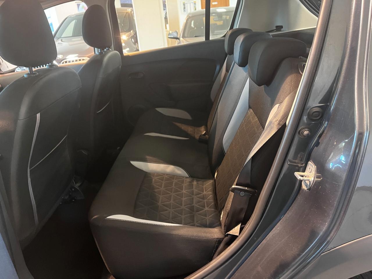 Dacia Sandero Stepway 1.5 dCi 8V 90CV Start&Stop