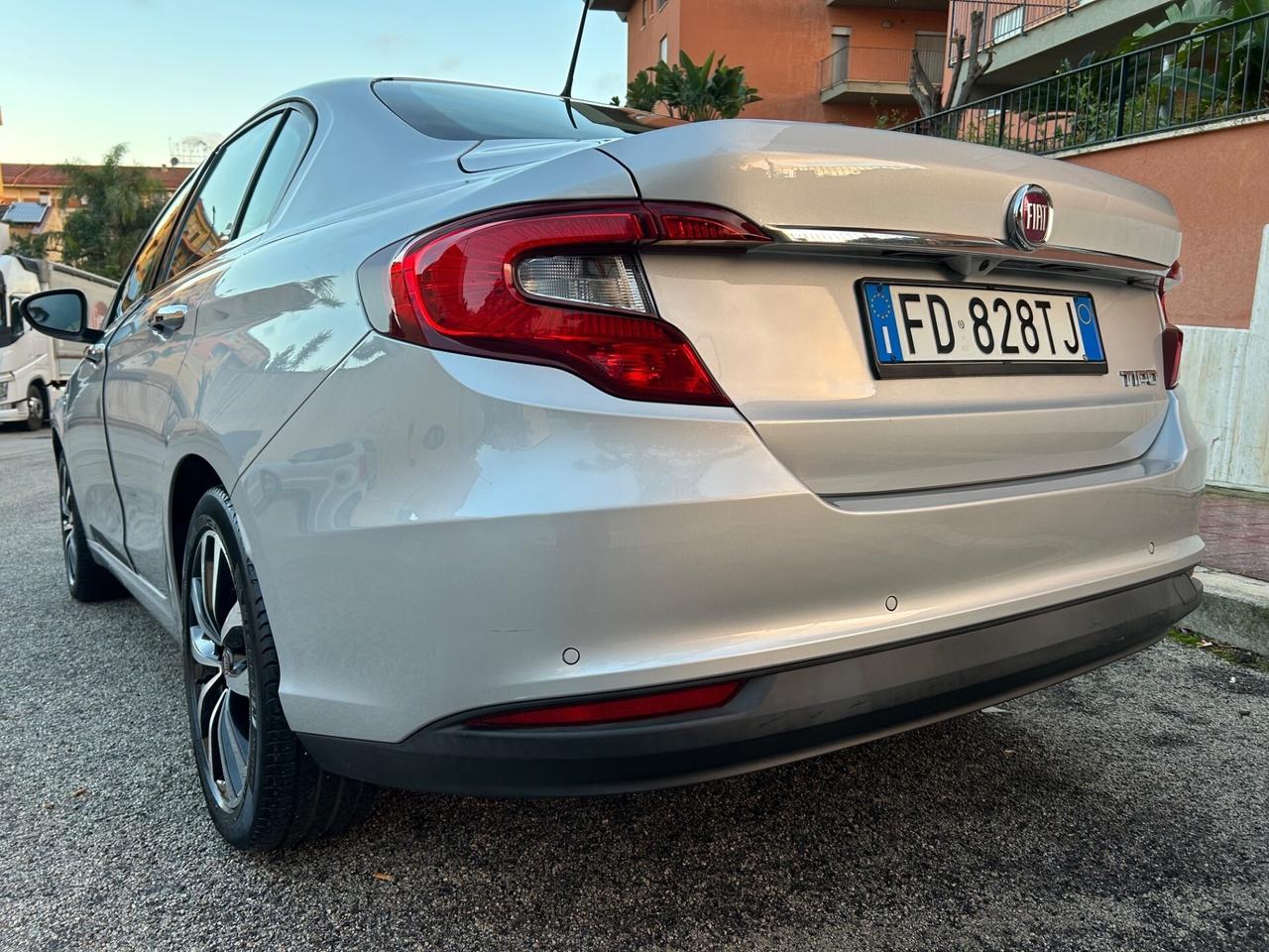 Fiat Tipo 1.6 Mjt lounge unico proprietario