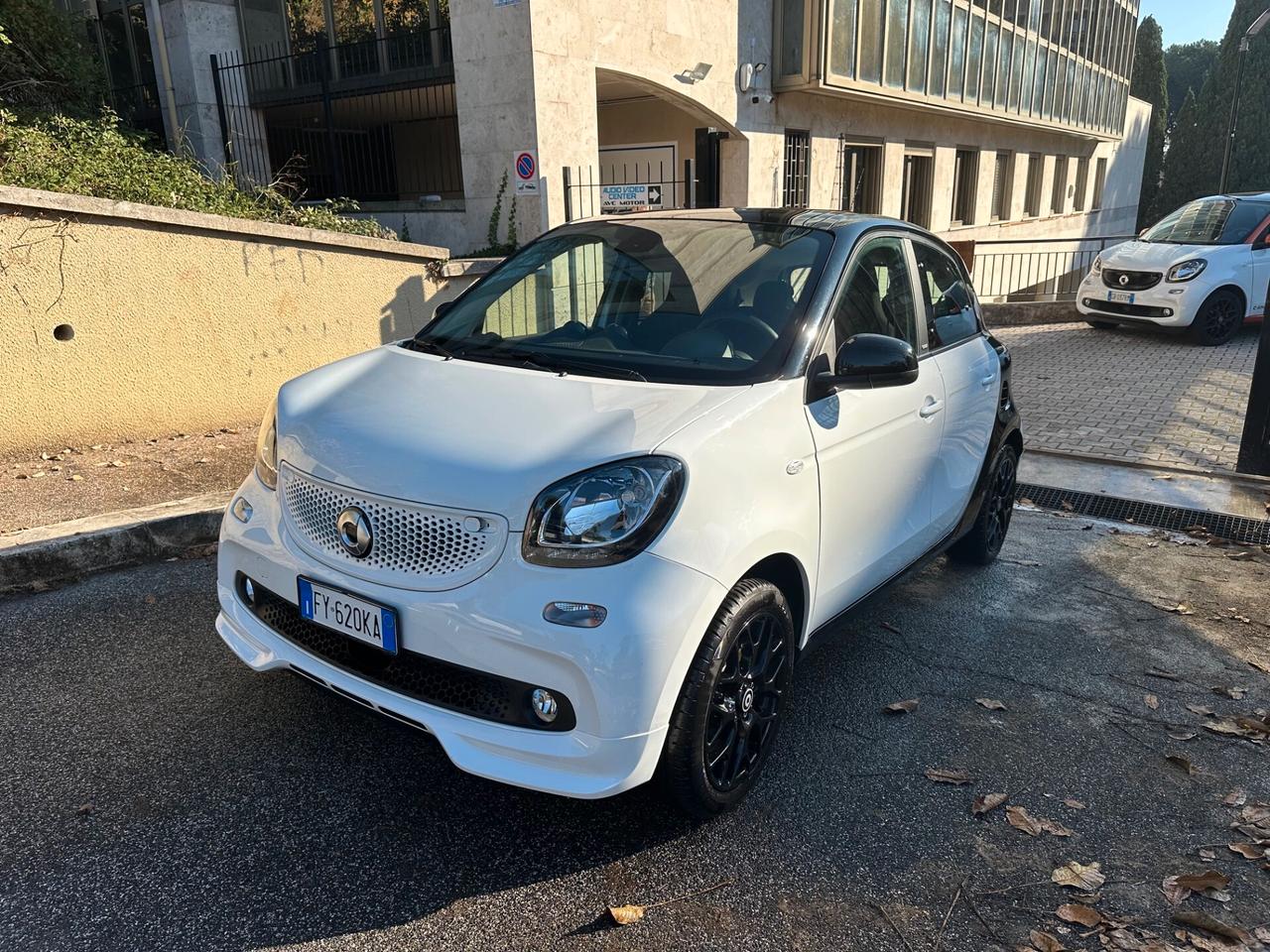 Smart ForFour 09/19 KM.23412 C. Aut. S.passion